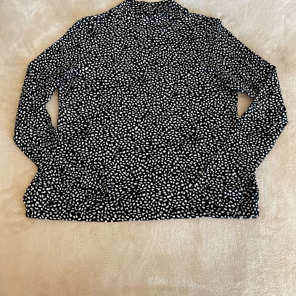 Sanctuary Animal Print Lightweight Turtleneck Top - Size L - Picture 7 of 12